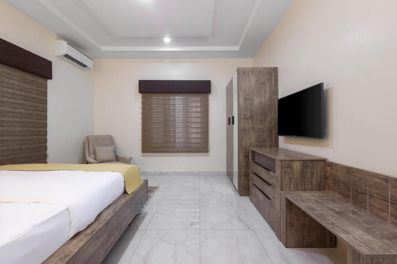 Bkt Cribs - Apartments & Suites أبوجا المظهر الخارجي الصورة